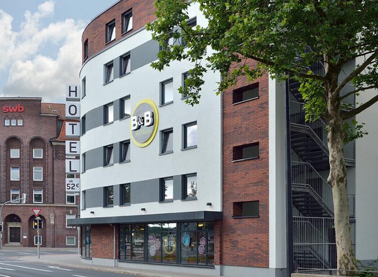 B&B Multi: Die Bremer Stadtmusikanten - Märchenhafte Auszeit im modernen Hotel direkt am Hauptbahnhof