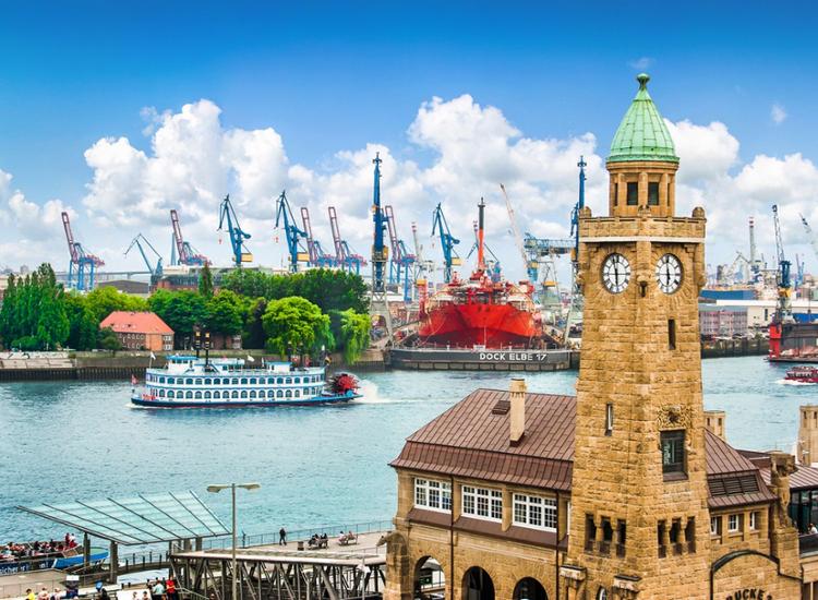 B&B Multi: Maritime Auszeit - Traumhafte Tage in Hamburg im modernen Hotel